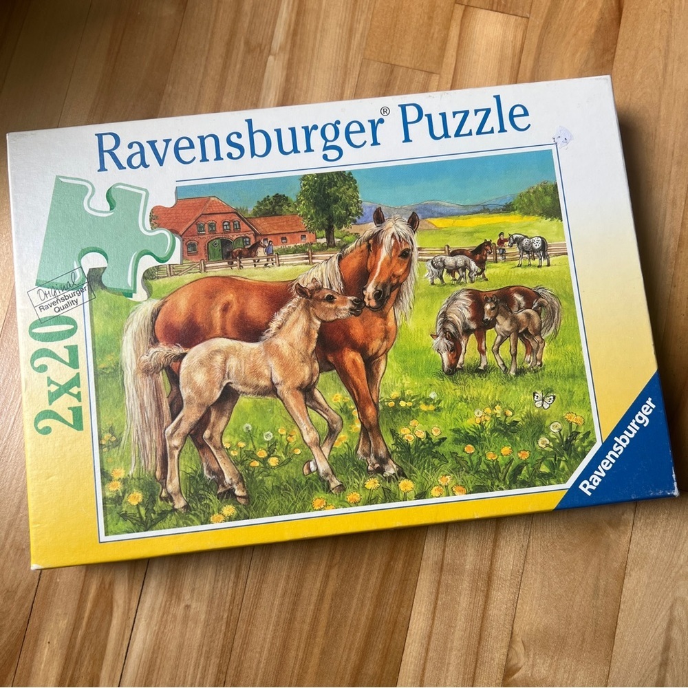 Ravensburger 2 x 20 Piece Horse Puzzle Set with Foals and Dogs